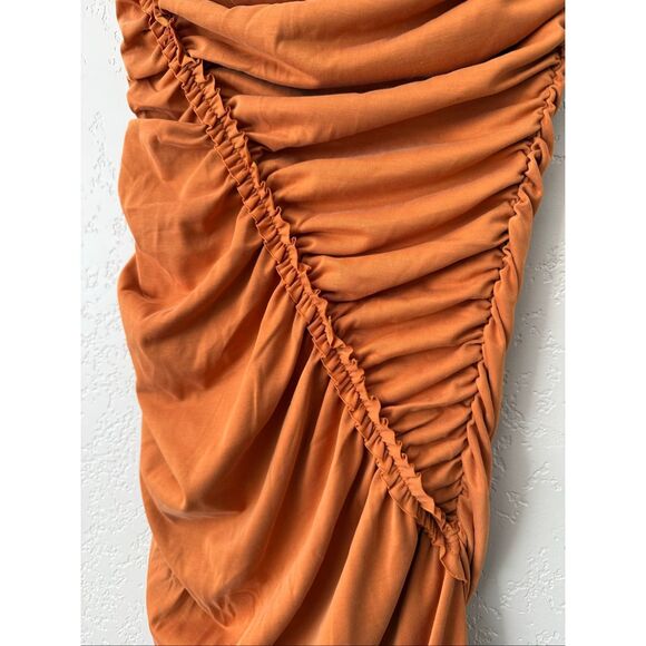 The Gabbie Strapless Ruched Tube Dress by Celandine - Picture 5 of 9